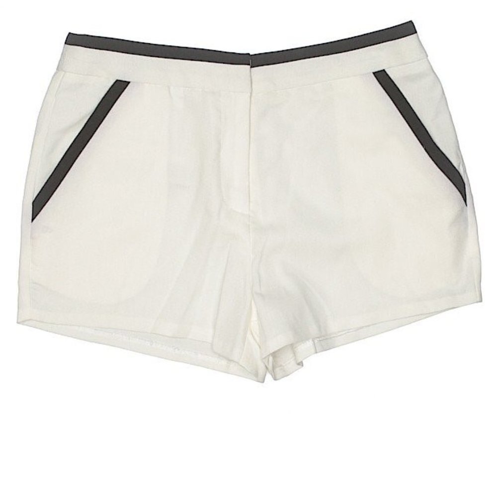 Women's ISSI Off-White Dressy Shorts with Black Trim Size S - Picture 1 of 2